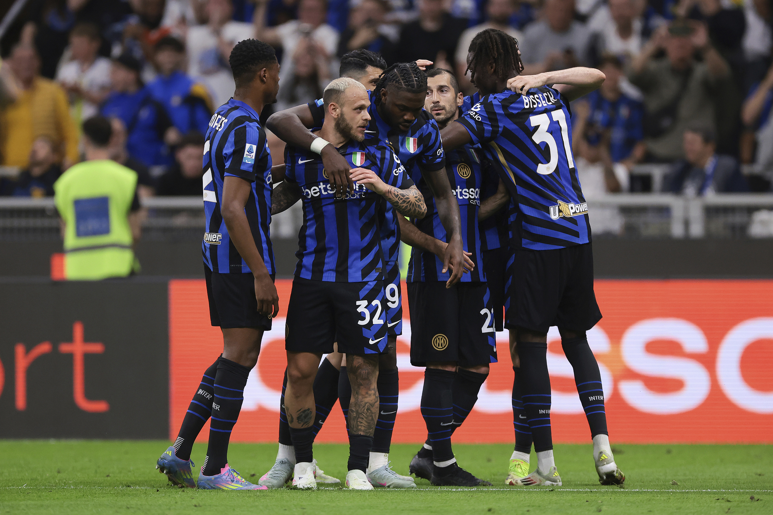 九游体育-国际米兰发布备战花絮；加时末段篮板制胜；法国杯任务艰巨；数据趋势出现新变化的简单介绍