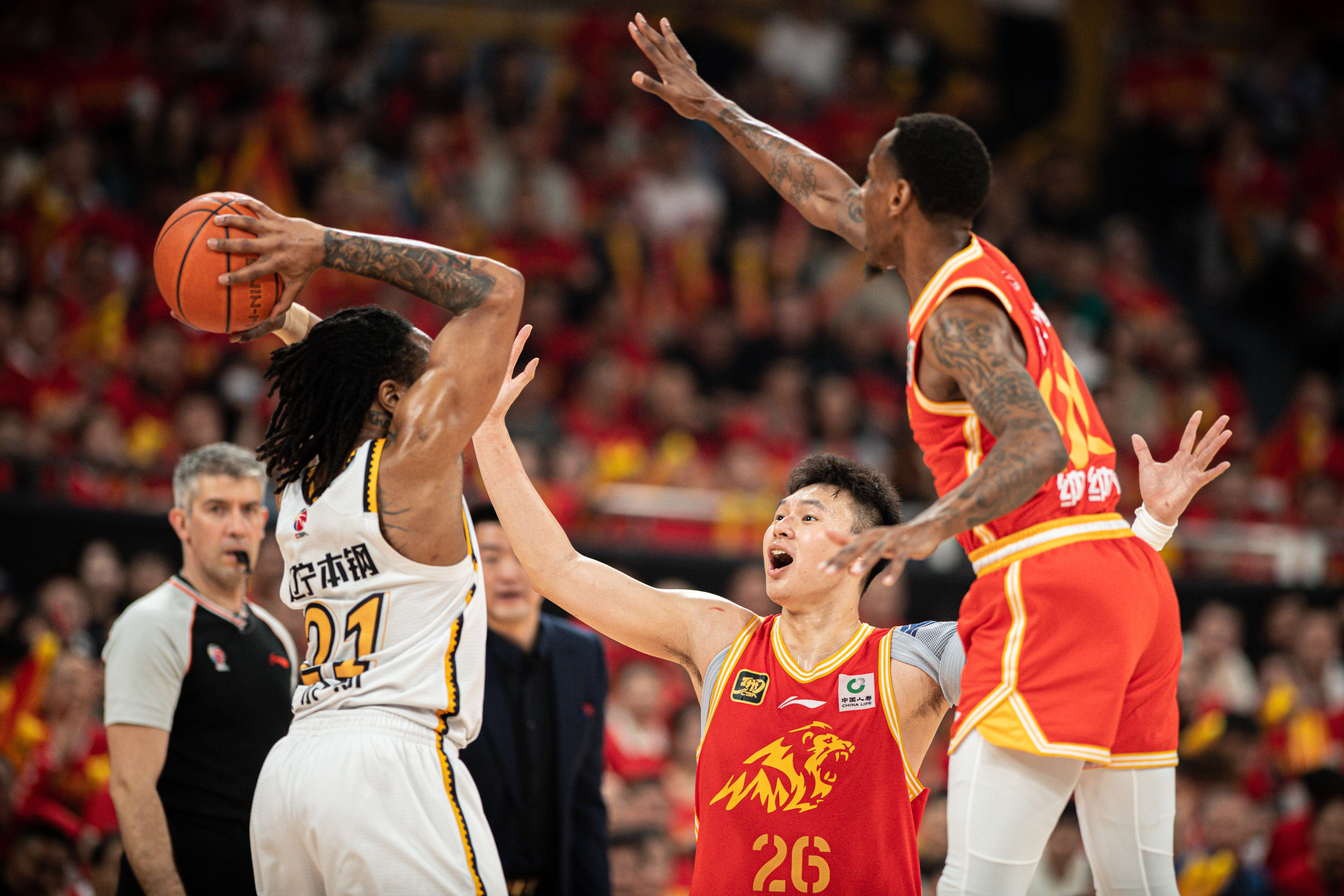 关于冲刺阶段广厦男篮主帅复盘辽宁本钢调整名单备战CBA季后赛，网友：TheShy与30激战曼联分钟的信息