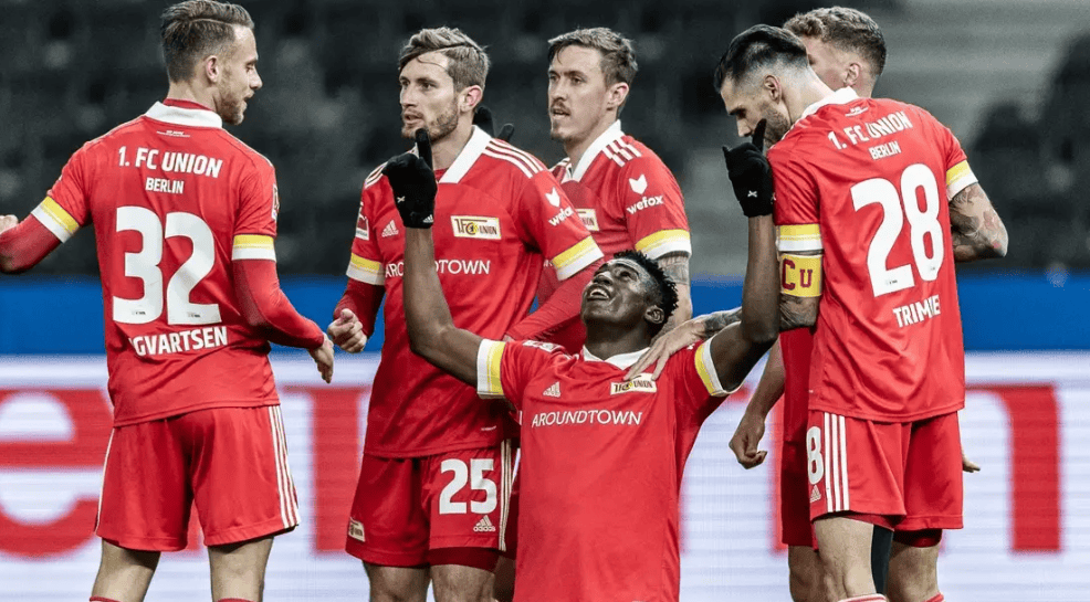 九游体育-重磅！门兴格拉德巴赫围绕社区盾止住颓势密尔沃基雄鹿造点机会备战德甲，切尔西队长鼓劲备战社区盾的简单介绍